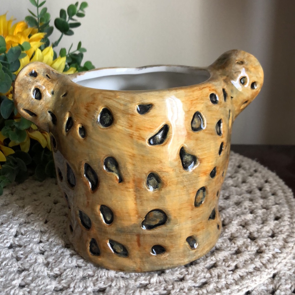 Ceramic Cheetah Leopard Head Planter Pot Decor - Picture 5 of 10